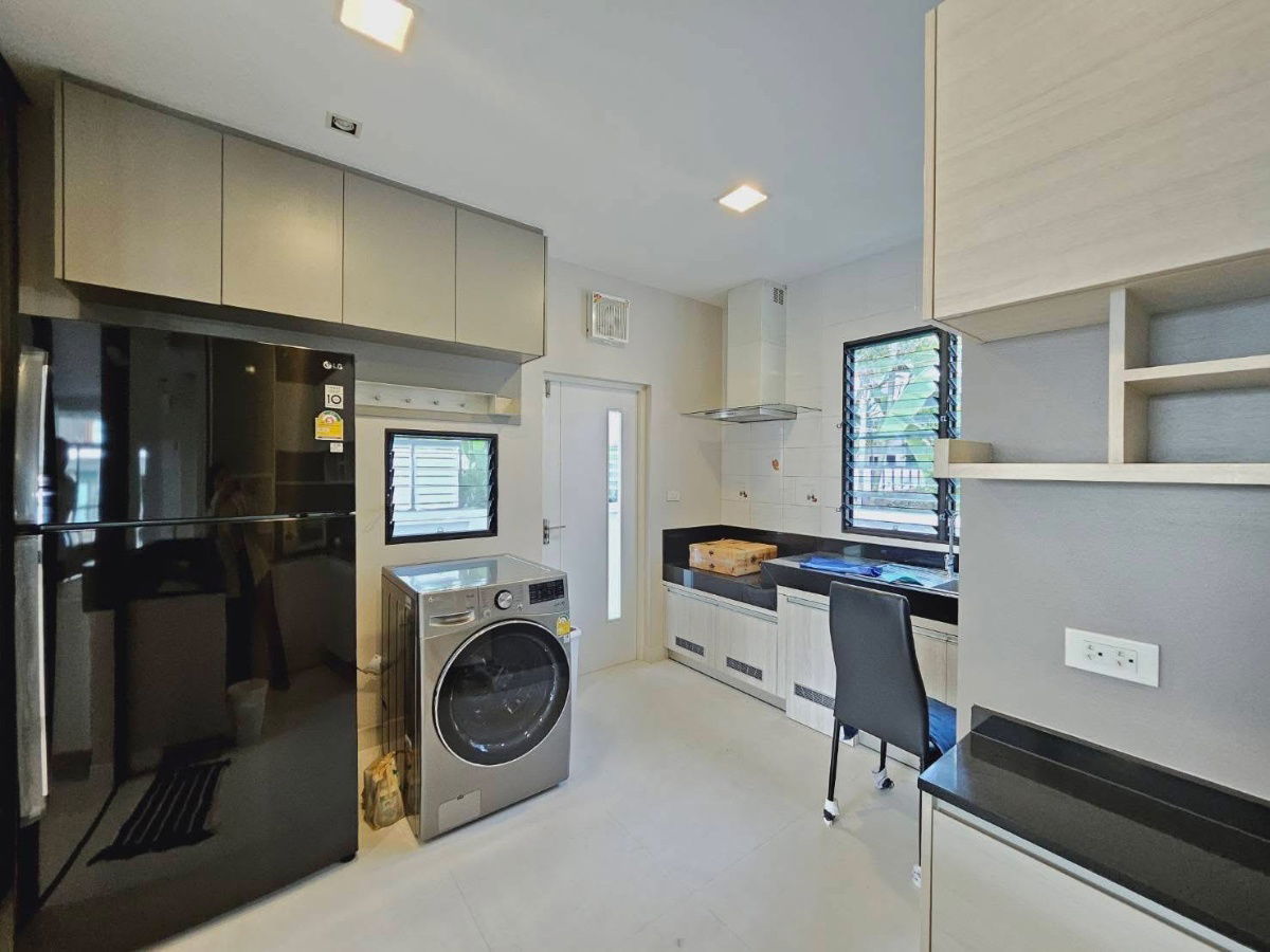 picture #R6061 🎉 010968 House for rent  Mantana Onnut-Wongwaen 4 - 5/8