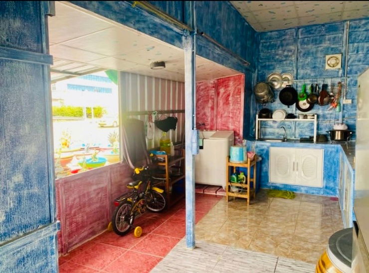 picture House for sale with land next to a very beautiful road, very developed. - 6/20