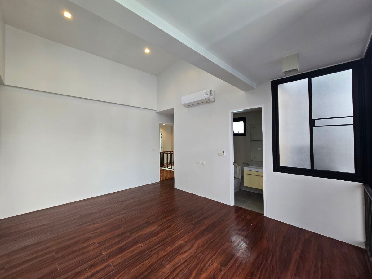 picture For Rent!! 4-Storey Home Office at THE PENTAS Ratchada–Rama 9 (Office Space, House for Rent, Single House for Rent) - 46/60