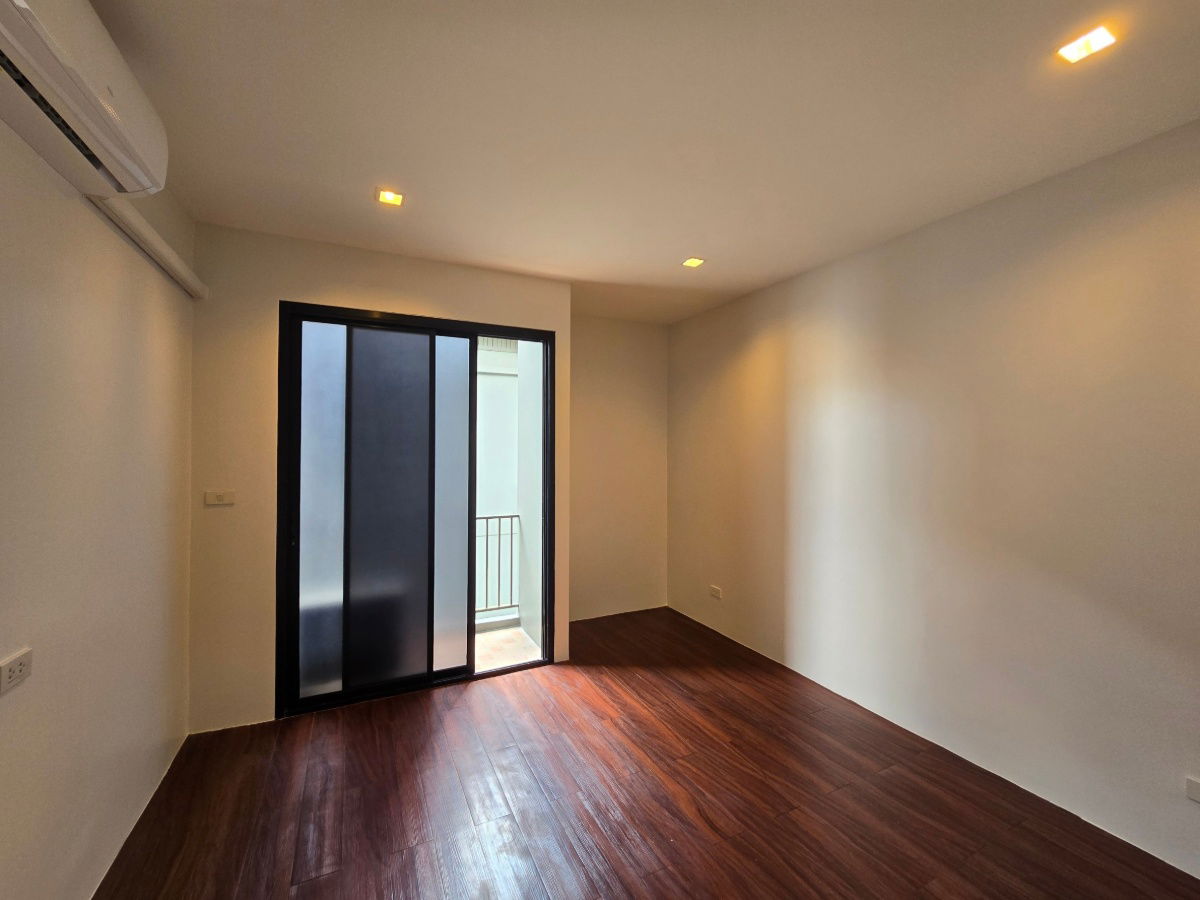 picture For Rent!! 4-Storey Home Office at THE PENTAS Ratchada–Rama 9 (Office Space, House for Rent, Single House for Rent) - 48/60