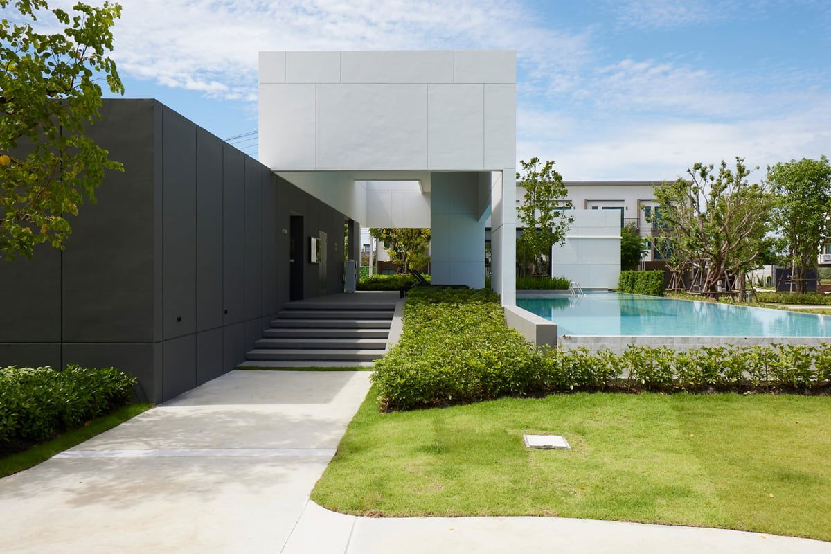 picture [SALE : STP11130] 🏡Baan Klang Mueang Ratchapruek-Sathorn ✨Exclusive 3-Story Corner Townhome – Only One in the Project !✨ - 6/12