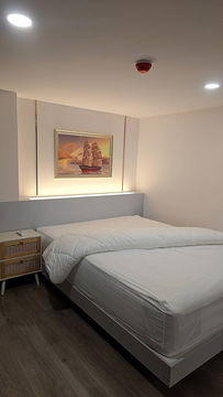ให้เช่า ไนท์บริด พระราม4 ห้อง duplex สวย ใหญ่ ราคาดี