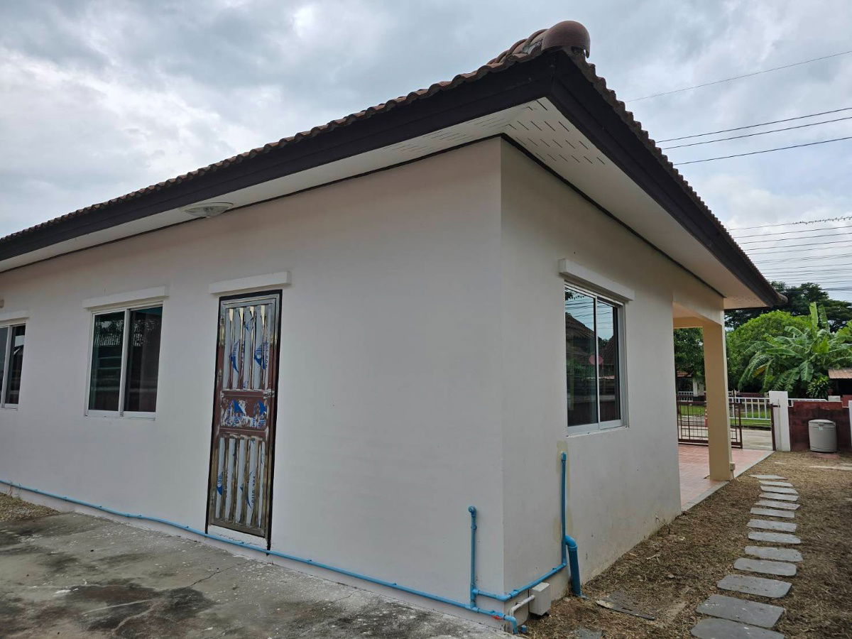รูป ขายบ้านเดี่ยว เค.ซี.สุวินทวงศ์2 (K.C. suwinthawong2) พื้นที่68ตารางวา สภาพดี  หน้าโครงการ ตรงข้ามสวน  - รูปที่ 16/16