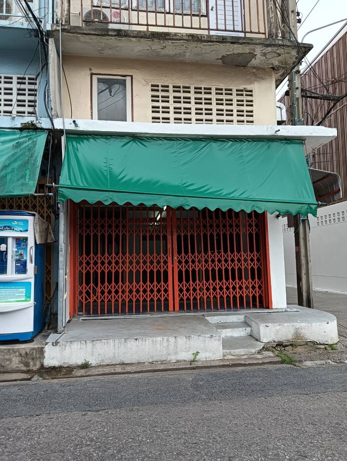 รูป ให้เช่าหน้าร้าน มีที่พักอาศัยในตัว บ้าน 2 ชั้น - รูปที่ 10/11