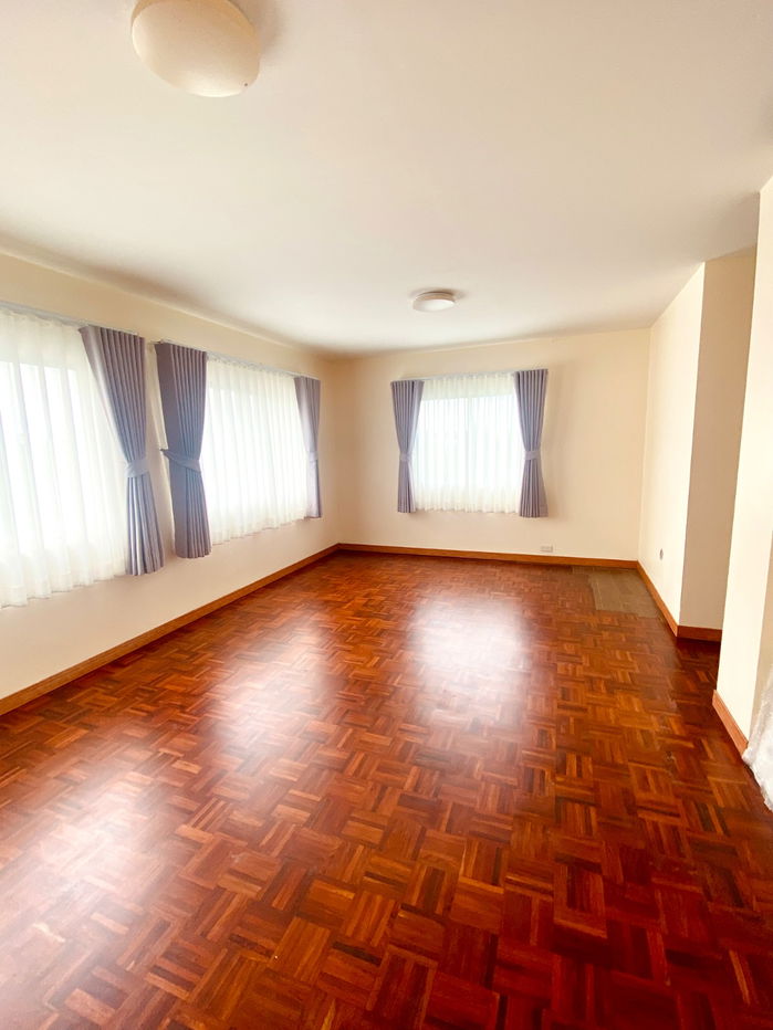picture For rent 3bedrooms condo 20minute to airport  - 9/33