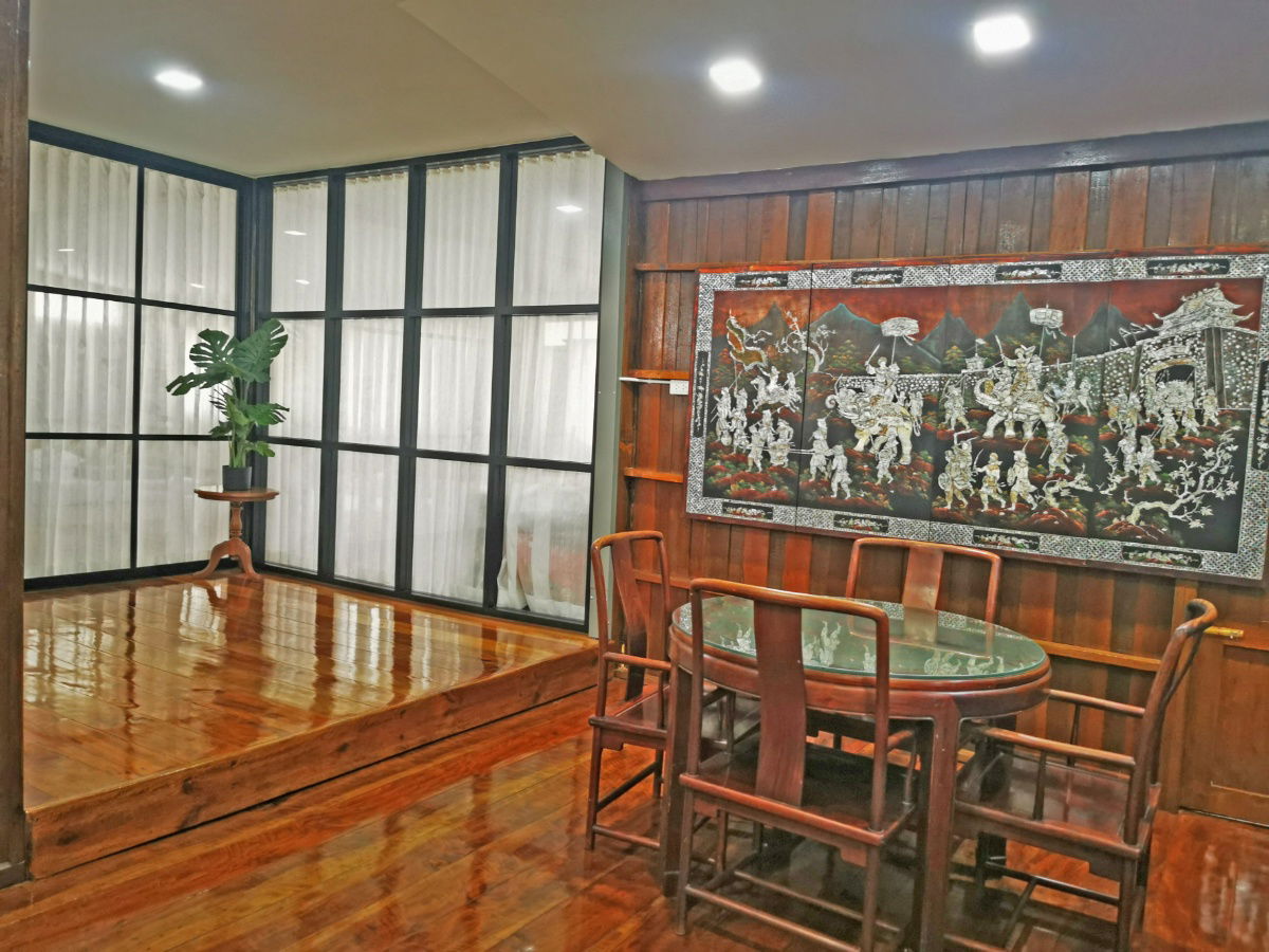 รูป ให้เช่าบ้านสวน 2 ชั้น รายเดือน ที่เหมาะสำหรับ อยู่อาศัย และทำธุรกิจ ร้านอาหาร คาเฟ่ สอนโยคะ ปฎิบัติธรรม บนพื้นที่เกือบ 3 ไร่ - รูปที่ 19/30