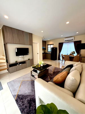 Townhouses for rent Bangkok-Chon Buri Motorway : For rent Townhouse ✨ Eigen Rama9 🔥 Line ID @034etfin 📲 3 bedroom 4 bathroom✨