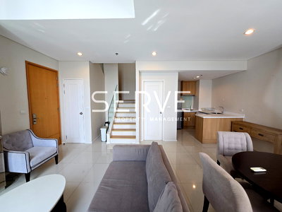 Condos for sale : Duplex 2 Beds With Bathtub Large Room Good Location Close to MRT Phetchaburi 150 m @  Villa Asoke  