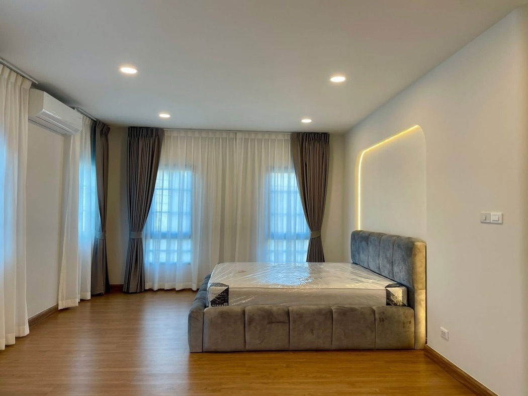 picture Single house for rent, Centro Babgna, new project, Centro Bangna, 303 sq m., 60 sq wa., 4 bedrooms, 5 bathrooms, next to Mega Bangna. - 6/10