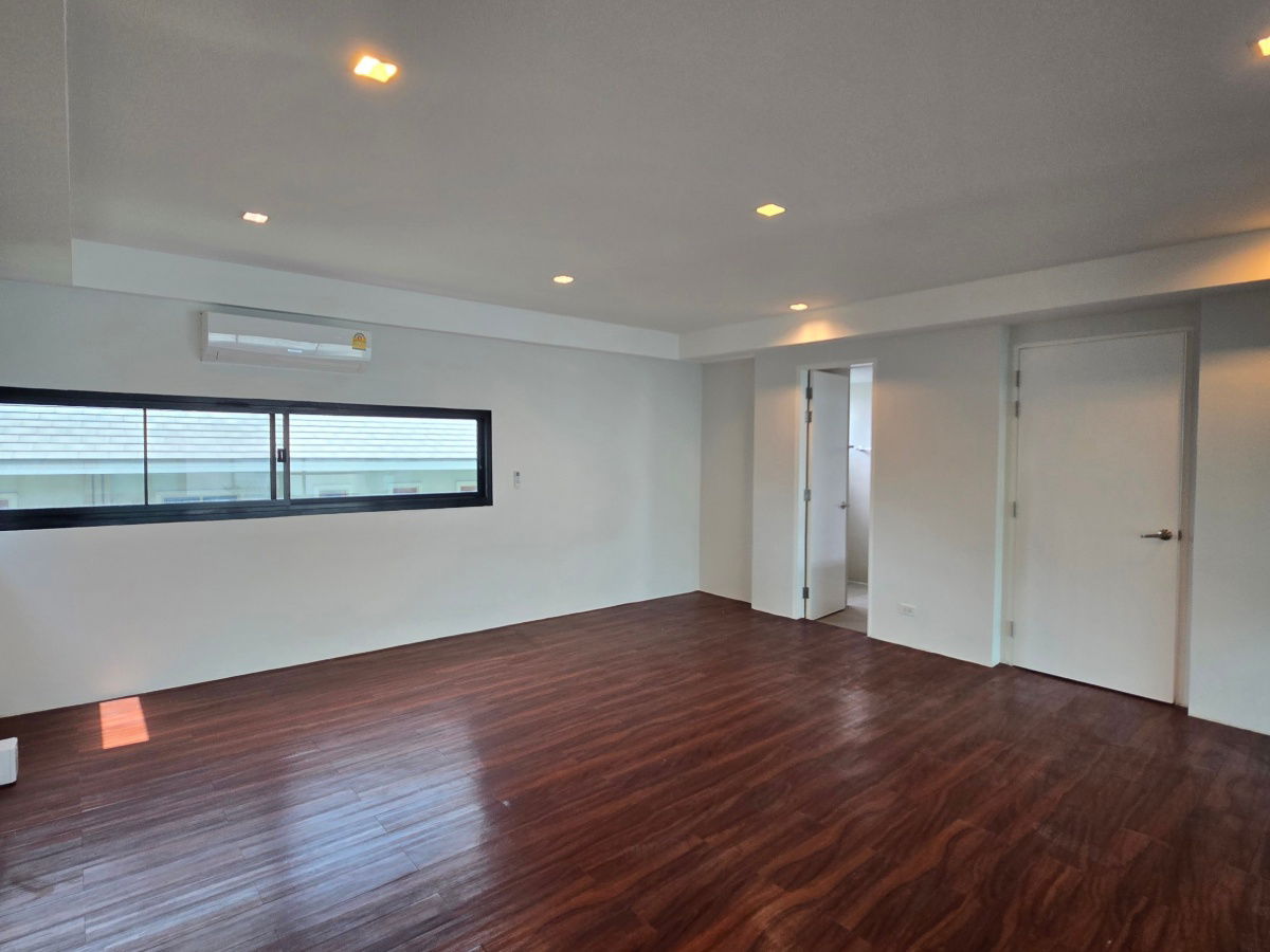 picture For Rent!! 4-Storey Home Office at THE PENTAS Ratchada–Rama 9 (Office Space, House for Rent, Single House for Rent) - 57/60