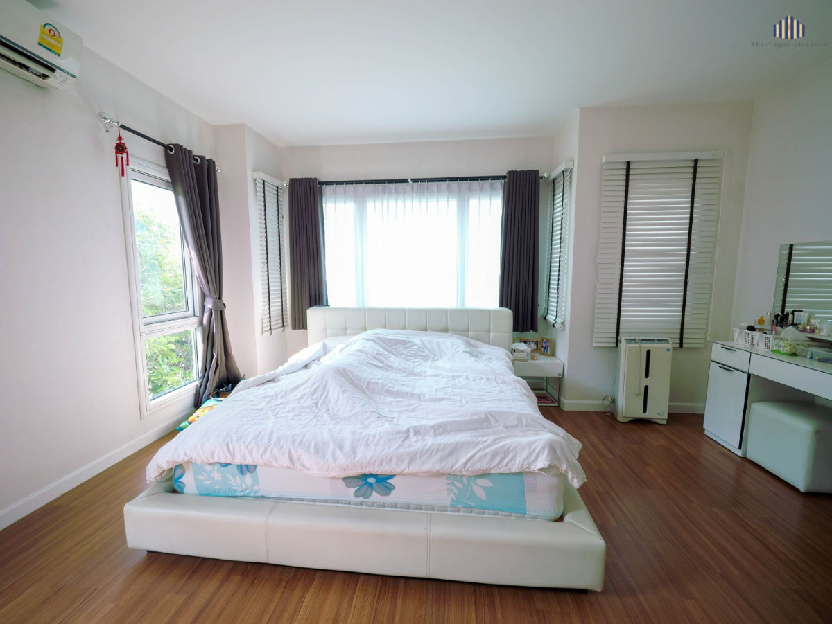 รูป ตกแต่งพร้อมเข้าอยู่! หมู่บ้านมัณฑนา​ บางนา กม.13 บ้านเดี่ยว 52 ตร.วา. พื้นที่ใช้สอย​ 160 ตร.ม - รูปที่ 9/14