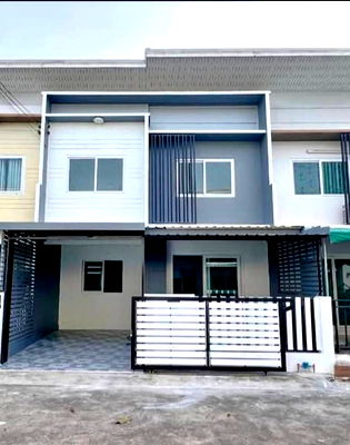 ทาวน์โฮม นนทบุรี : ขายทาวน์เฮ้าส์ 2 ชั้น หมู่บ้านเดอะโมดิช บางบัวทอง 19.5  ตร.ว ทำเลดี ต่อเติมครบ พร้อมอยู่ ซอยลำโพ 29 บางบัวทอง นนทบุรี