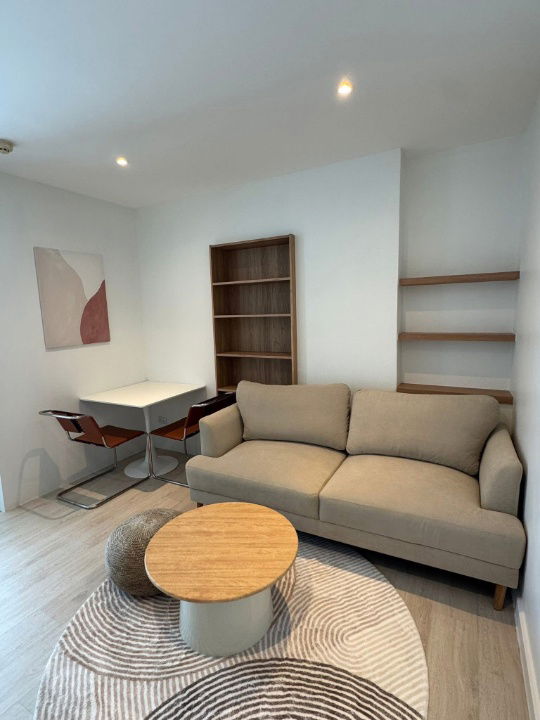 picture For rent : D Condo Sing, Next to Central Festival, Muji-Style Room with Brand New Full Set of Furniture!- RW006855 - 3/12