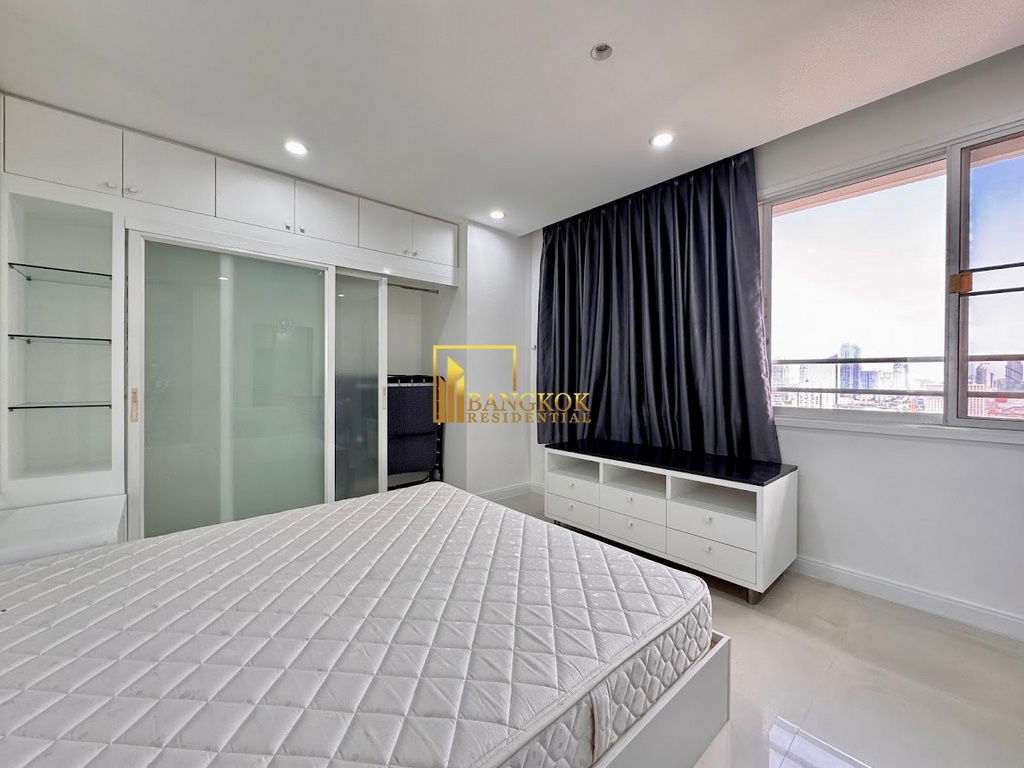 picture DS Tower 1 | Beautiful 4 Bedroom Condo in Phrom Phong Area - BR12485CD - 27/52