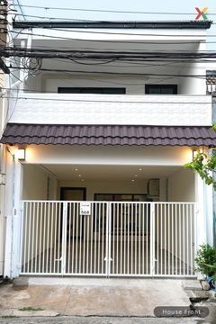 For Rent Townhouse/Townhome  , Yoo Charoen 29 , newly renovated , Sam Saen Nok , Huai Khwang , Bangkok , CX-129528 ✅ Live chat with us ADD LINE @connexproperty ✅ 