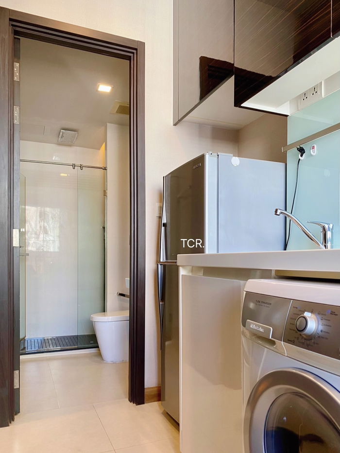 picture Ready to move in : 𝐈𝐕𝐘 𝐀𝐦𝐩𝐢𝐨 (Ratchada) Studio Type Size 34 Sq.m.  - 17/21