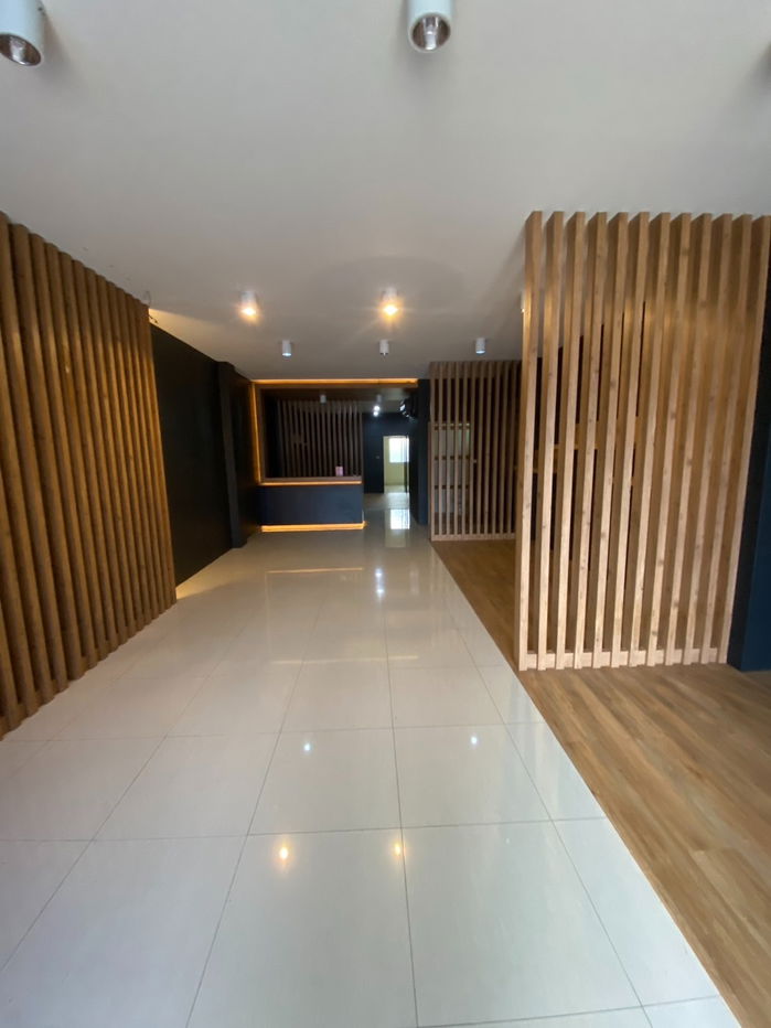 picture Commercial buildings for rent in prime Location Sukhumvit 64 near the BTS Punnawithi station only 500 meters. - 2/19