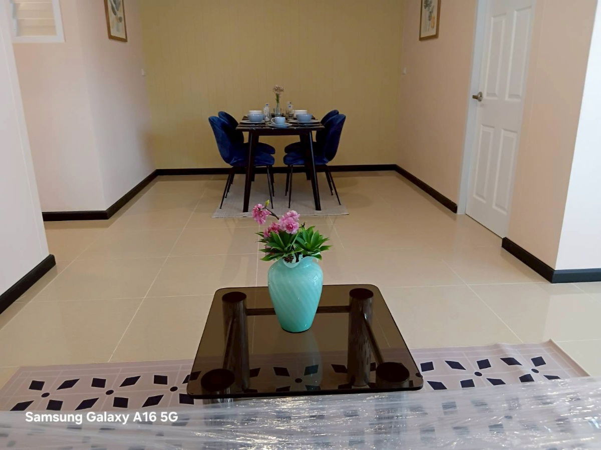 รูป Rent หมู่บ้านประชานิเวศน์2 ระยะ3 พร้อมเฟอร์ 60ตร.วา 2 ห้องนอน 22,000 บาท - รูปที่ 7/19