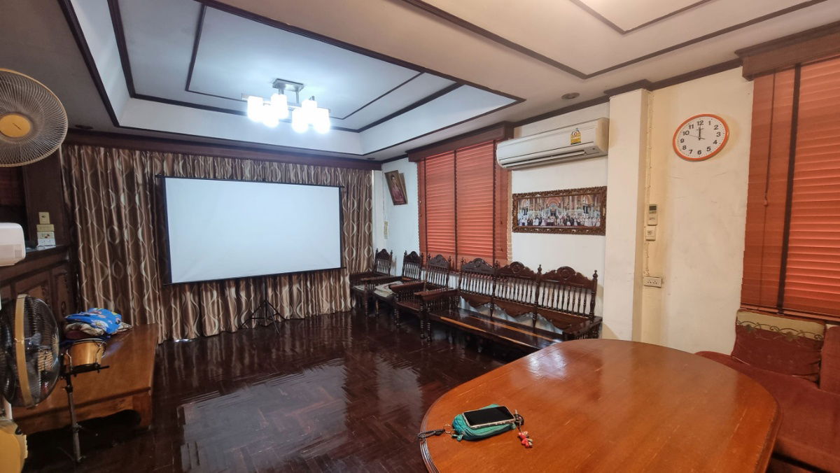 picture House for Sale on Phutthamonthon Sai 2 Road with Furniture (135 square wa ) - 5/6