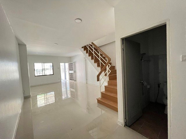 รูป ขายบ้านหมู่บ้านเทพารักษ์25 ซอยคิงคอง  ตำบลบางเพรียง อำเภอบางบ่อ จังหวัดสมุทรปราการ - รูปที่ 13/14