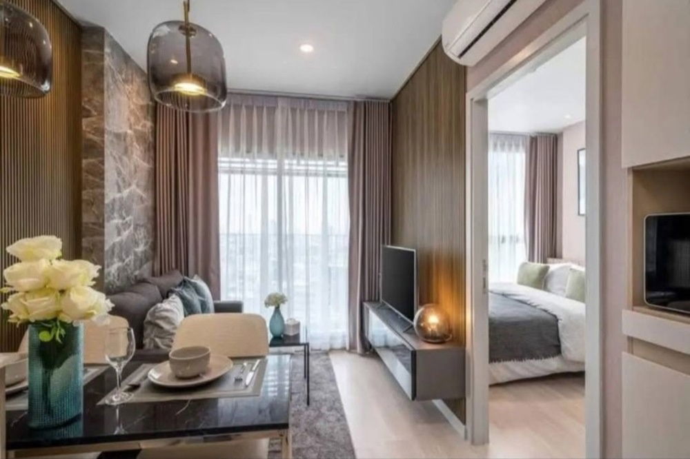 รูป 🔥 สำหรับเช่า !! ชั้นสูง 17++, สไตล์โมเดิร์น !!🔥 Code C20250800077...KnightsBridge Prime Sathorn, ห้องสตูดิโอ, 1 ห้องน้ำ, แต่งครบ, พร้อมเข้าอยู่ 📣📣 - รูปที่ 2/7
