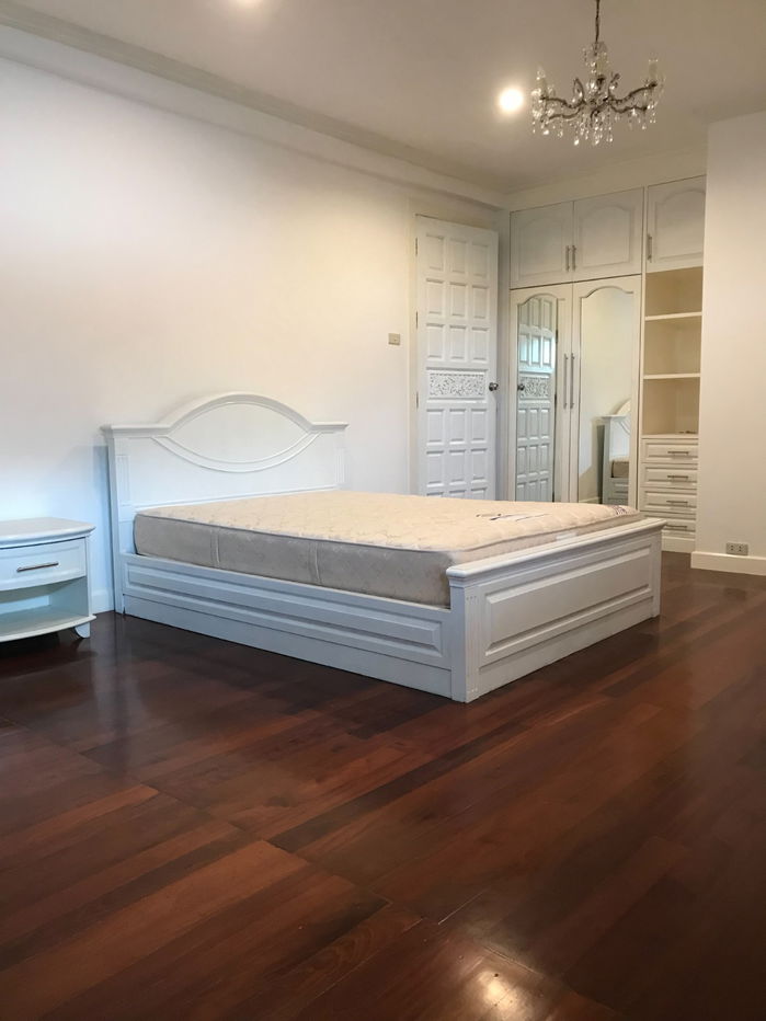 picture For rent house 4 beds 4 bath with pool nice location (S15-22555)  - 15/35