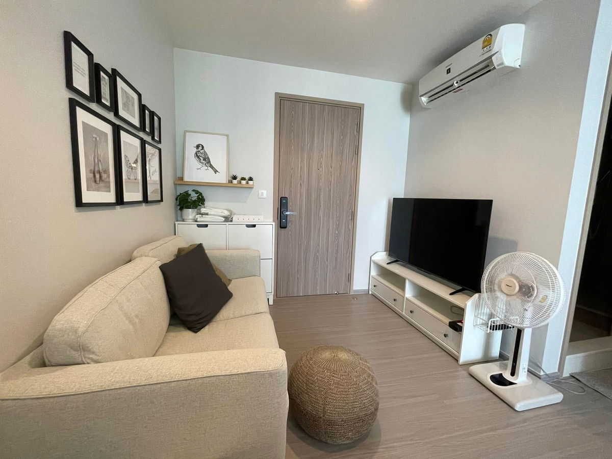 picture For Rent   𝐋𝐢𝐟𝐞 𝐒𝐚𝐭𝐡𝐨𝐫𝐧 𝐒𝐢𝐞𝐫𝐫𝐚 Fully furniture and electronic appliance  //ask more info LineID:@thirdproperty - 1/5
