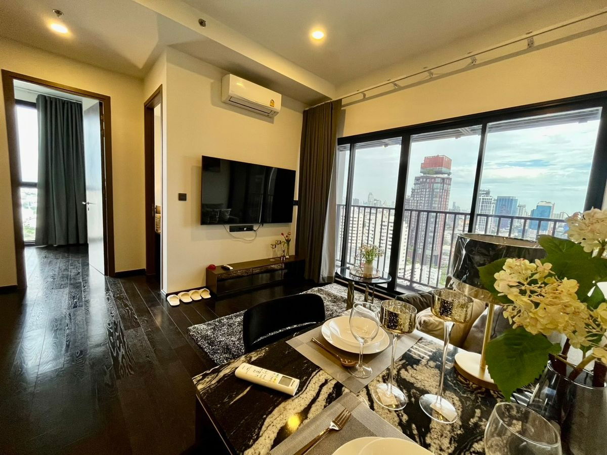 picture PFD-05557	Condo for Rent: Park Origin Thonglor  Schedule a viewing ■ Line: @propertyfinder	 - 8/13