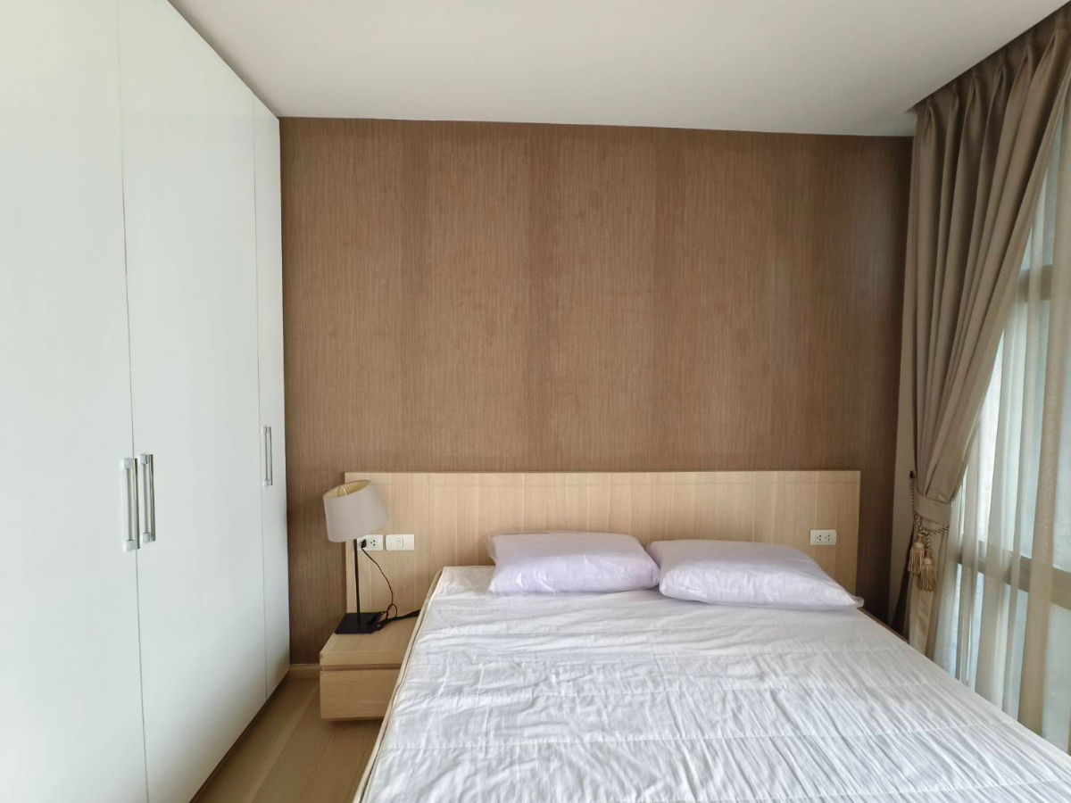 รูป คอนโดให้เช่า :Klass Silom Condo (คลาส สีลม คอนโด) ((Sala Daeng BTS Station ศาลาแดง )) MK-02  line @livingbkk - รูปที่ 4/14