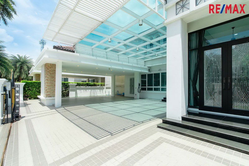 รูป ขายบ้านเดี่ยว แกรนด์ บางกอก บูเลอร์วาร์ด เพชรเกษม - ปิ่นเกล้า ถ.กาญจนาภิเษก บางแค มีสระว่ายน้ำส่วนตัว 179.1 ตร.ว.   - รูปที่ 2/44