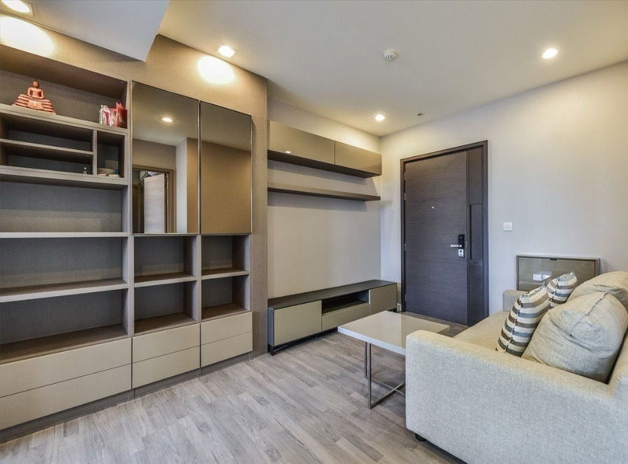 picture 1 Bedroom Condo for Sell at The Room Rama4 - 6/10