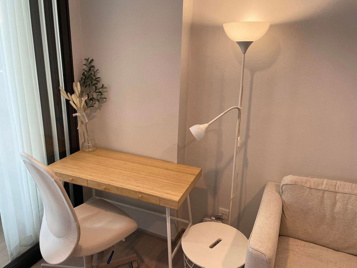 picture For Rent   𝐋𝐢𝐟𝐞 𝐒𝐚𝐭𝐡𝐨𝐫𝐧 𝐒𝐢𝐞𝐫𝐫𝐚 Fully furniture and electronic appliance  //ask more info LineID:@thirdproperty - 3/5