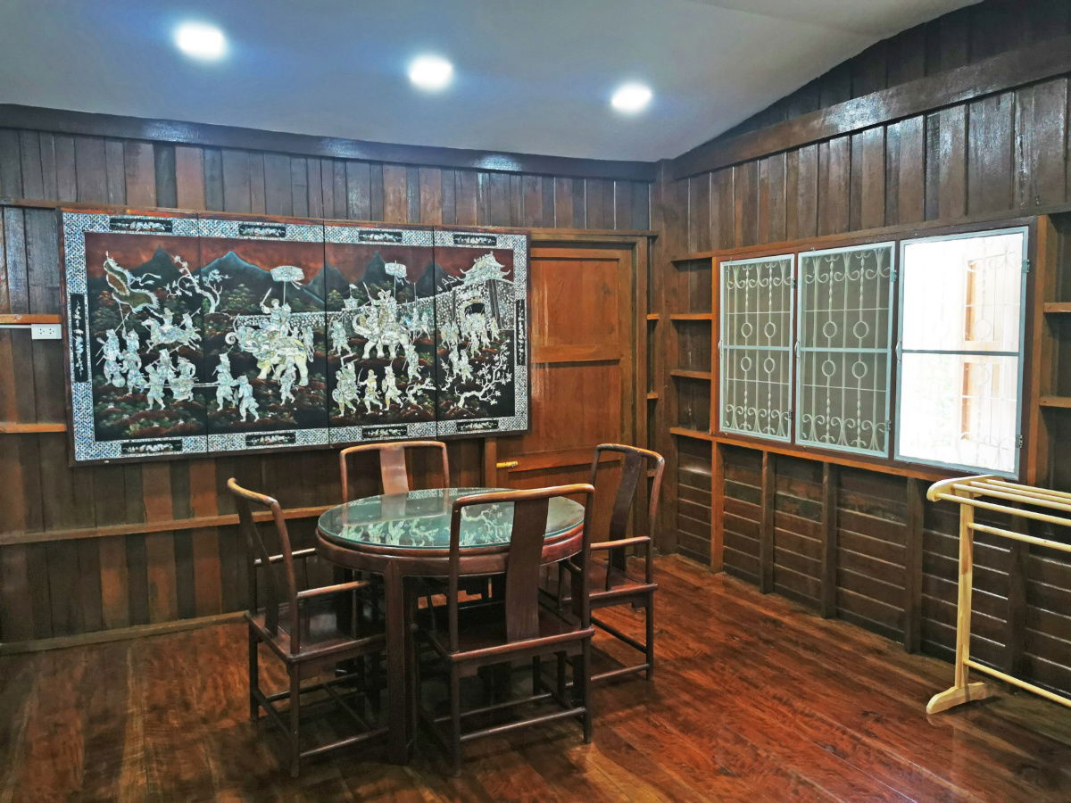 รูป ให้เช่าบ้านสวน 2 ชั้น รายเดือน ที่เหมาะสำหรับ อยู่อาศัย และทำธุรกิจ ร้านอาหาร คาเฟ่ สอนโยคะ ปฎิบัติธรรม บนพื้นที่เกือบ 3 ไร่ - รูปที่ 18/30