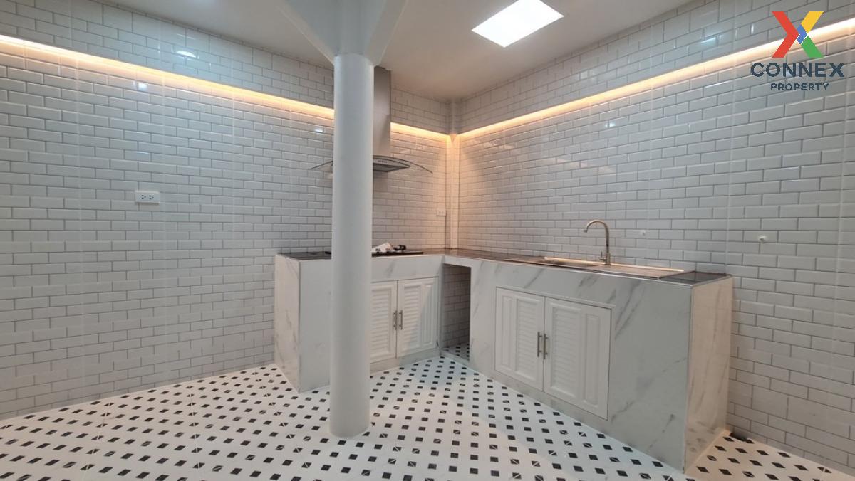 picture For Sale Townhouse/Townhome  , Baan Kittichai Villa 7 , Khu Fang Nuea , Nong Chok , Bangkok , CX-129502 ✅ Live chat with us ADD LINE @connexproperty ✅  - 8/12
