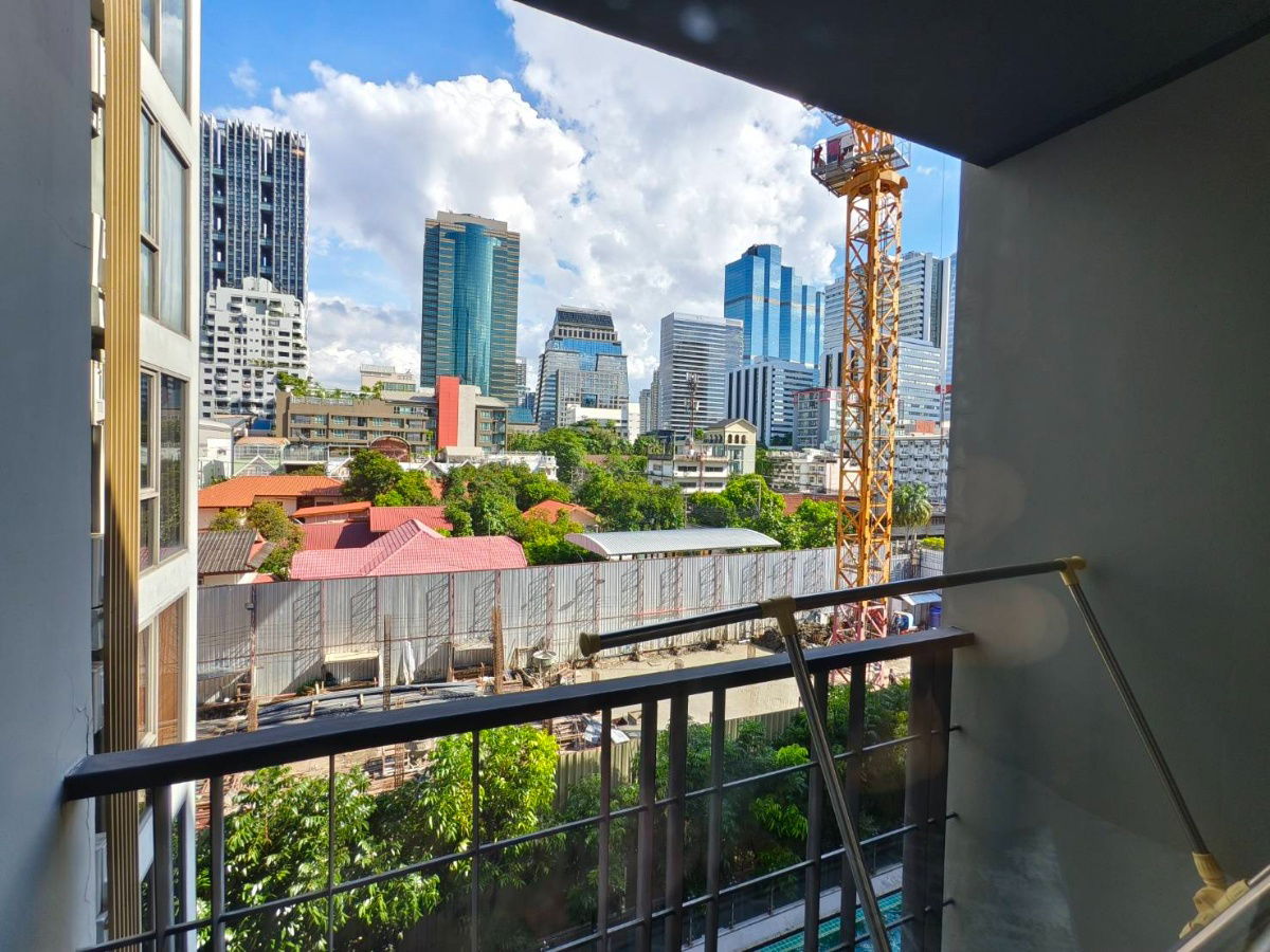 รูป คอนโดให้เช่า :Klass Silom Condo (คลาส สีลม คอนโด) ((Sala Daeng BTS Station ศาลาแดง )) MK-02  line @livingbkk - รูปที่ 11/14