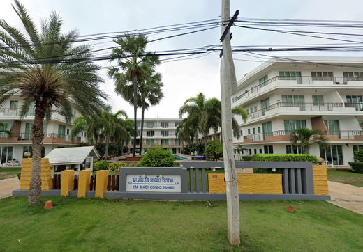 Project K.M. Beach Condo Picture - 2/2