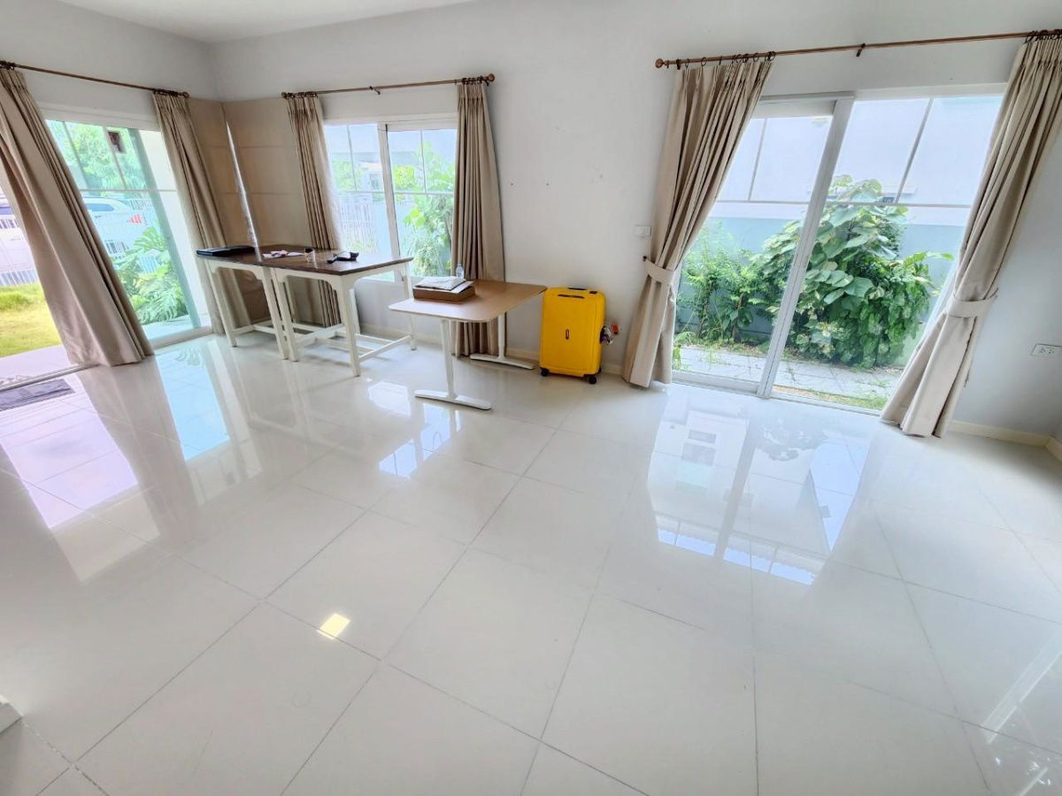 รูป ขายบ้านเดี่ยวขนาดใหญ่ 3ห้องนอน 3ห้องน้ำ ม.วิลลาจิโอ ปิ่นเกล้า-ศาลายา บ้านสภาพดีมาก โครงการคุณภาพจาก L&H  ขายเพียง 4.95 ล้าน  - รูปที่ 30/49