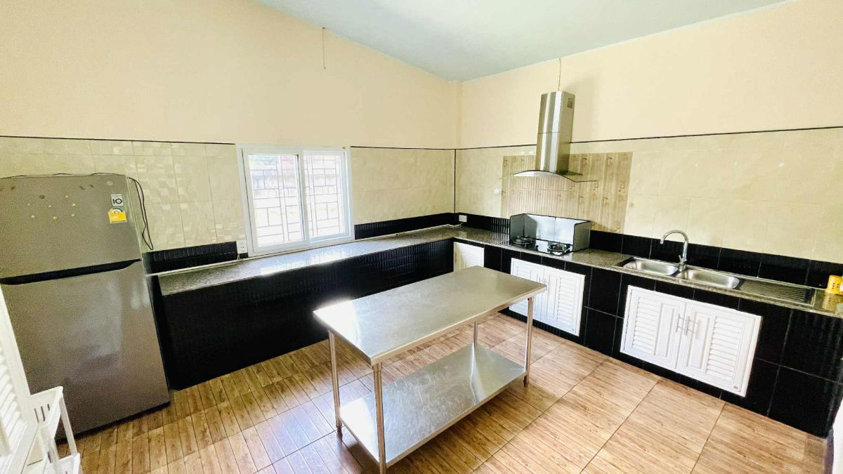 picture Private garden villa for  sale Large detached house with a 1.5-story layout, 3 bed rooms 3 bath rooms - 19/29