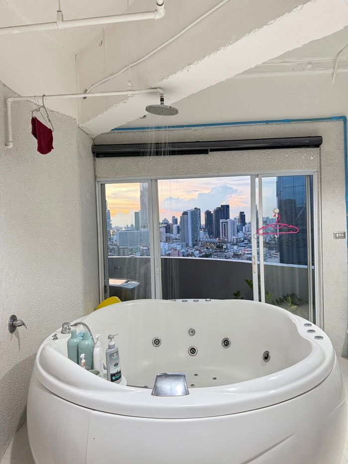 picture #R6076 🎉 010968 Condo for rent  Witthayu Complex  - 18/23