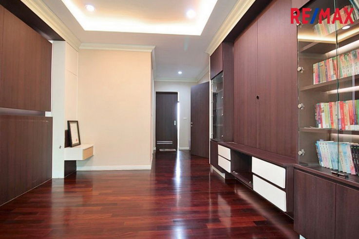 รูป ขายบ้านเดี่ยว ปริญญ์ สาทร–ราชพฤกษ์ หลังมุม 131 ตารางวา ติดถนนเมน หน้าสวน ทำเลราชพฤกษ์ตอนต้น ภาษีเจริญ ใกล้ BTS & MRT บางหว้า - รูปที่ 22/29