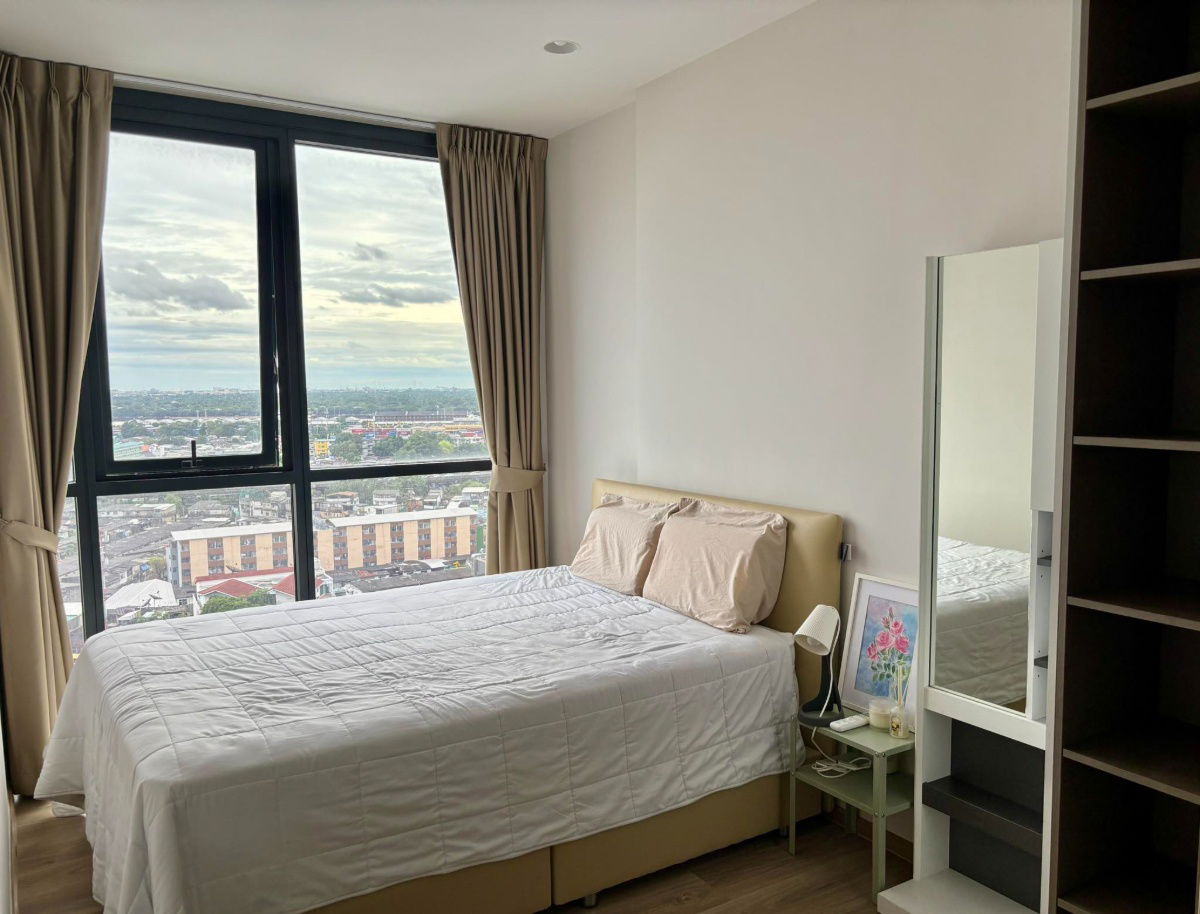 picture Urgent Rent!! Great Price! Beautifully Decorated Unit at Oka Haus Sukhumvit 36 - 1/9
