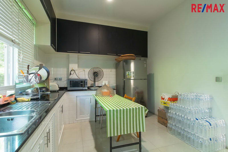รูป ขายบ้านเดี่ยว แกรนด์ บางกอก บูเลอร์วาร์ด เพชรเกษม - ปิ่นเกล้า ถ.กาญจนาภิเษก บางแค มีสระว่ายน้ำส่วนตัว 179.1 ตร.ว.   - รูปที่ 36/44
