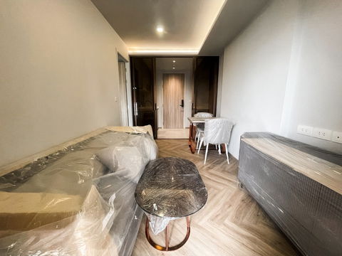 PFD-05551	Condo for Rent:  Chapter Thonglor 25 Schedule a viewing ■ Line: @propertyfinder	
