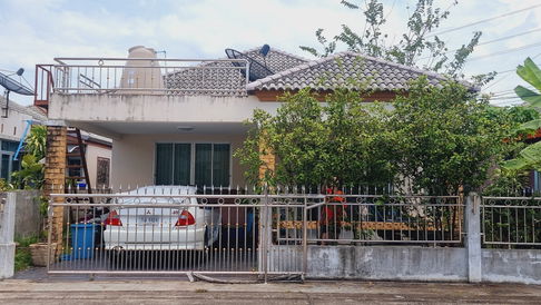 Single house project on the main road in Chachoengsao