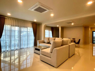 Houses for rent บิ๊กซี บางพลี : Centro Bangna The house faces north, so it's not too hot.