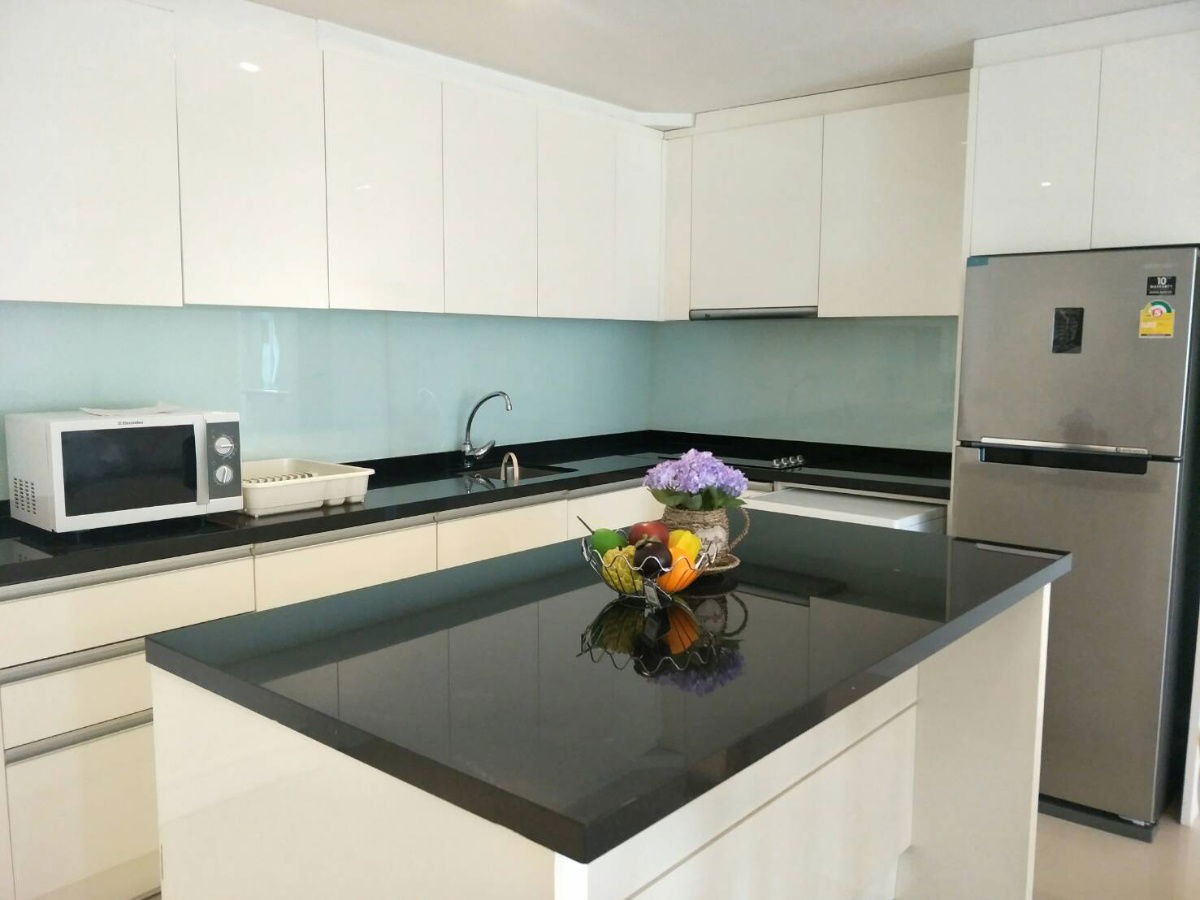 picture 3  Bed 3 Bath Ekkamai Welcome Pets - 2/19