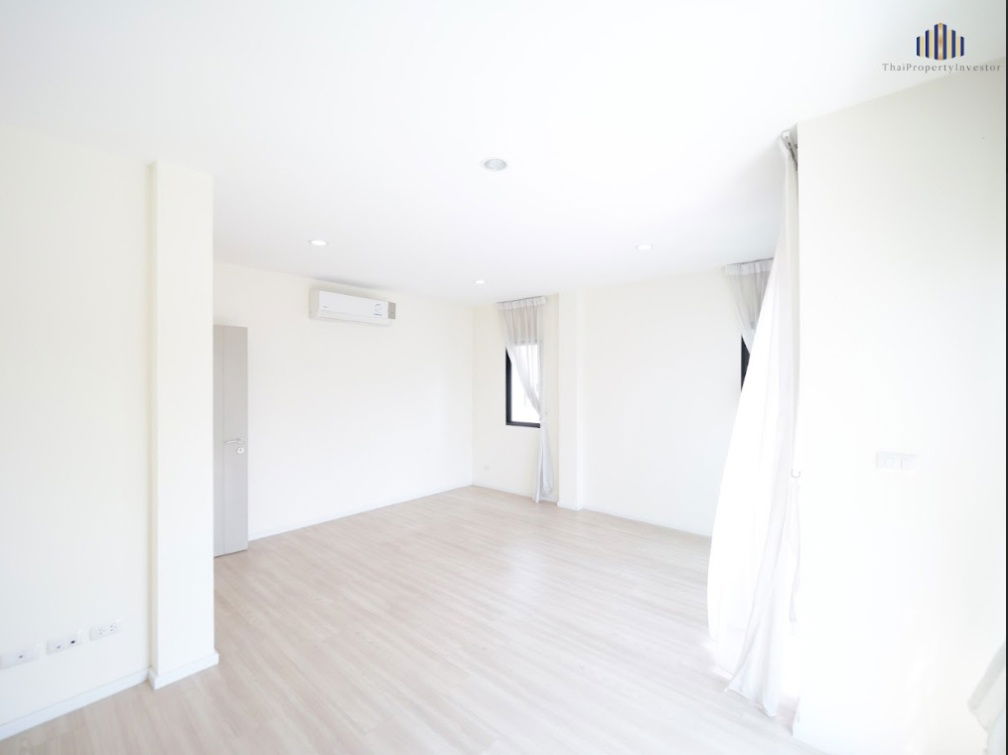 รูป ขายขาดทุนยับ! บ้านไม่เคยเข้าอยู่ ฝั่งตรงข้ามวิวสวนไม่ชนใคร ขายบ้านกลางเมือง ดิ อิดิชั่น พระราม 9 - อ่อนนุช (Baan Klang Muang The Edition Rama 9-Onnut) - รูปที่ 15/43