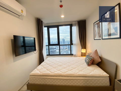 XT Huaikhwang 1ห้องนอน พร้อมห้องแต่งตัว ชั้นสูง วิวเมือง