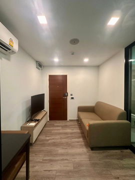 Brown Condo Phahol - Saphanmai 