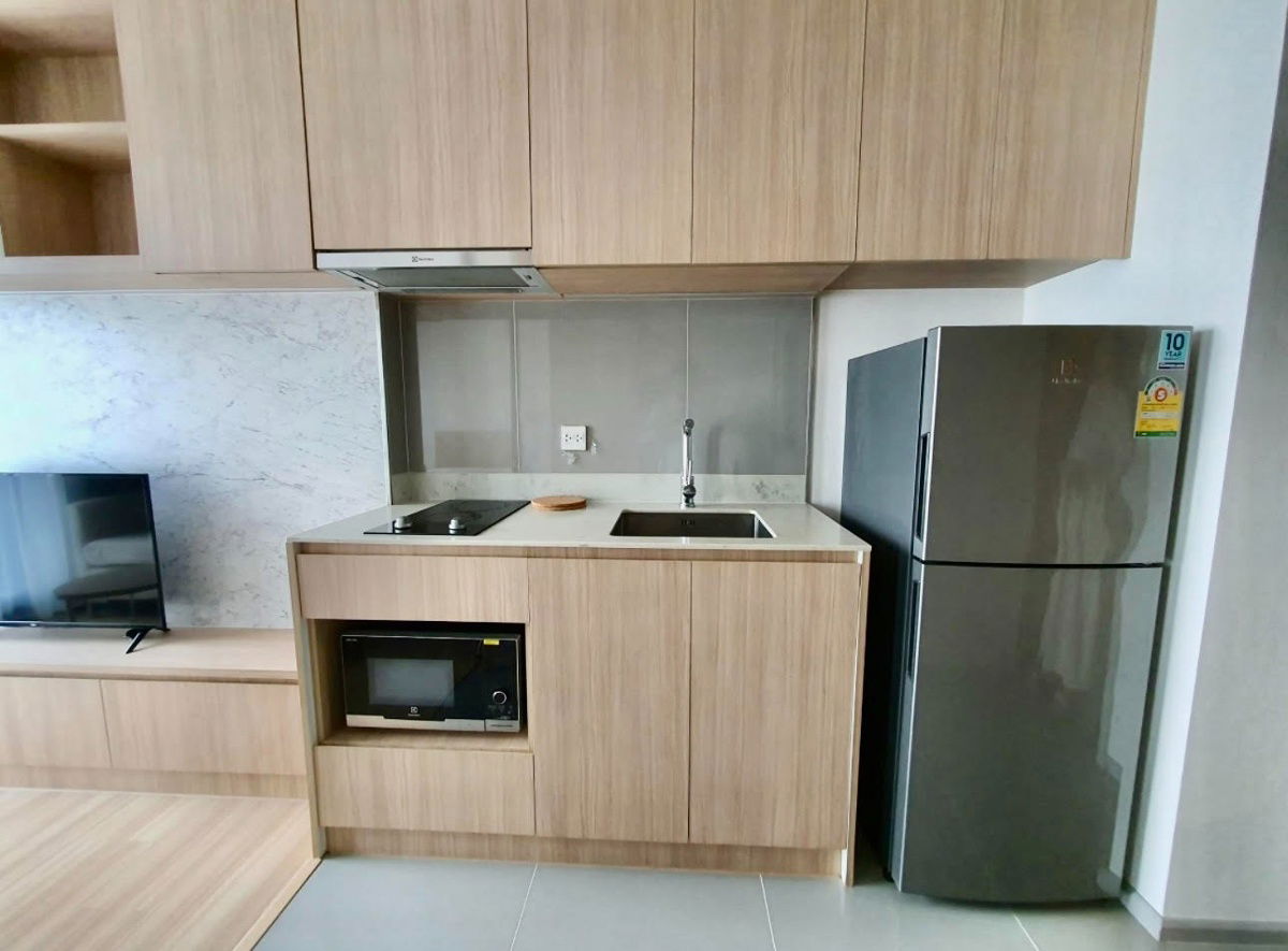 picture code : C45 M Jatujak Bedroom : 1  Bathroom : 1 - 3/5